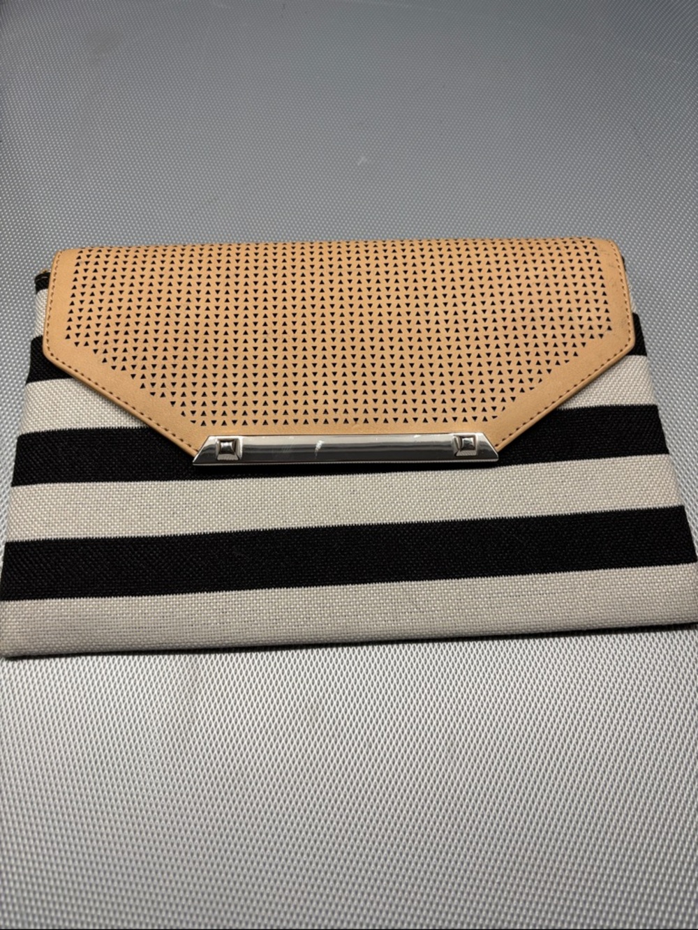 Stella & Dot Black, Cream & Black Striped Clutch